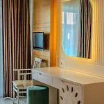 Concordia Celes Hotel