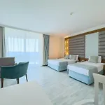 Hotel Concordia Celes 5*
