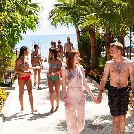 Concordia Celes Hotel