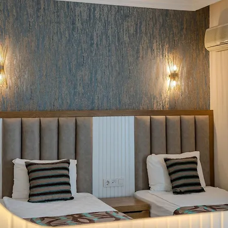 Concordia Celes Hotel