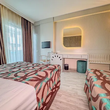 Concordia Celes Ξενοδοχείο 5*