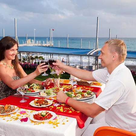 Concordia Celes Ξενοδοχείο 5*