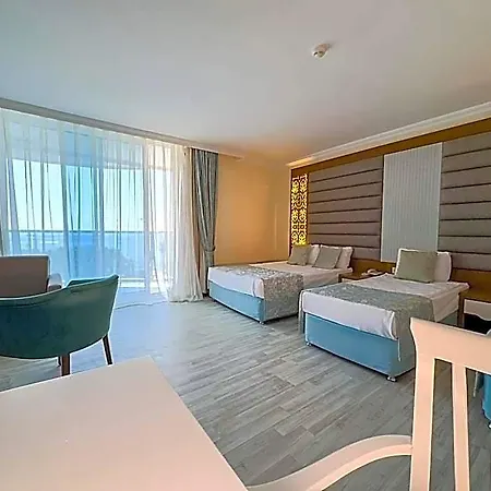Ξενοδοχείο Concordia Celes 5*