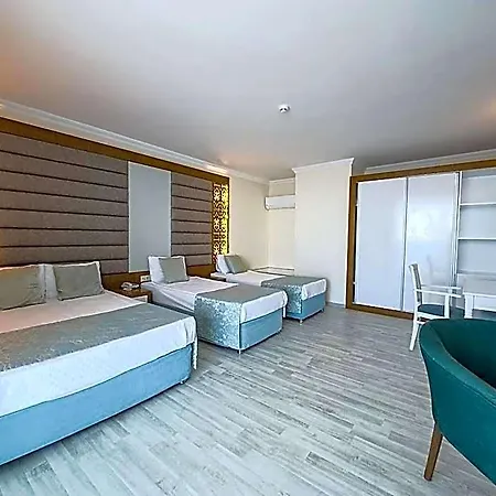 Ξενοδοχείο Concordia Celes 5*